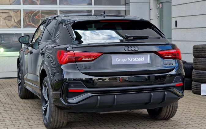 Audi Q3 Sportback cena 295800 przebieg: 10, rok produkcji 2024 z Karpacz małe 781